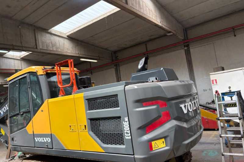OmecoHub - Immagine VOLVO EC200ENL